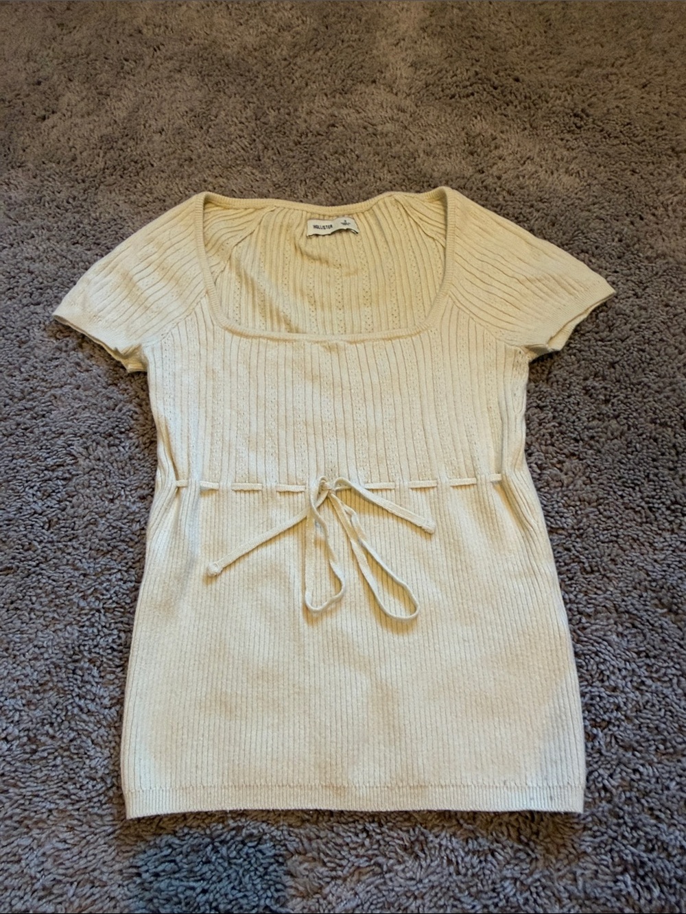 Hollister Cream Ribbed Short Sleeve Top with Waist Tie